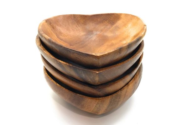 Acacia Wood Heart Shaped Plate - Image 6
